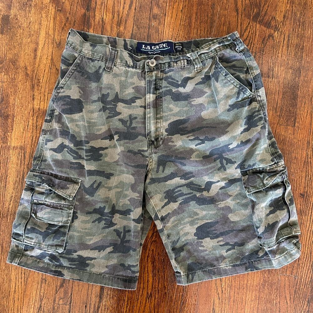 Vintage LA Gate Camo Shorts Mens 36 Relaxed Fit Cargo Pockets
